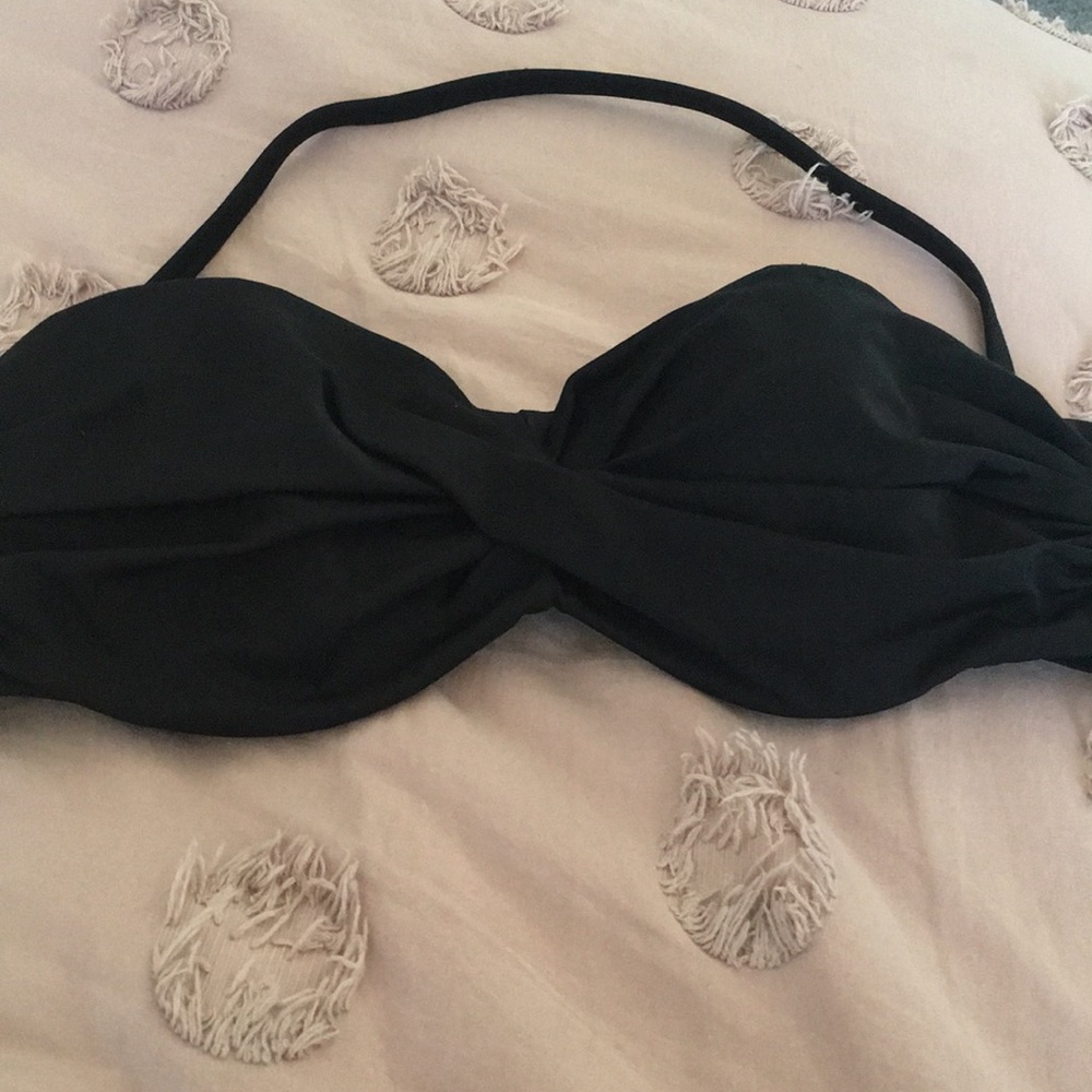 Victoria’s Secret Swim top Black Small